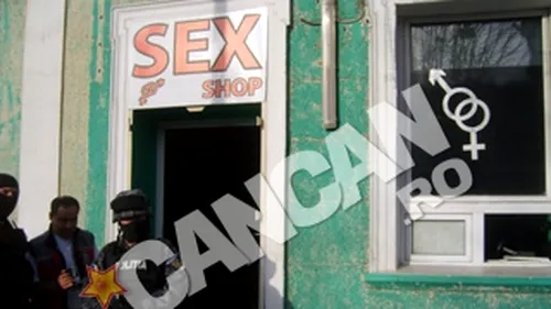 2000 de pliculete cu etnobotanice gasite in sex shop-ul de pe strada Lunga