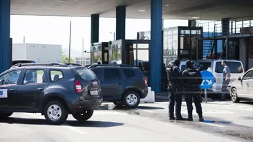 Trei kilograme de amfetamină și cocaină, într-o mașină la vama Nădlac