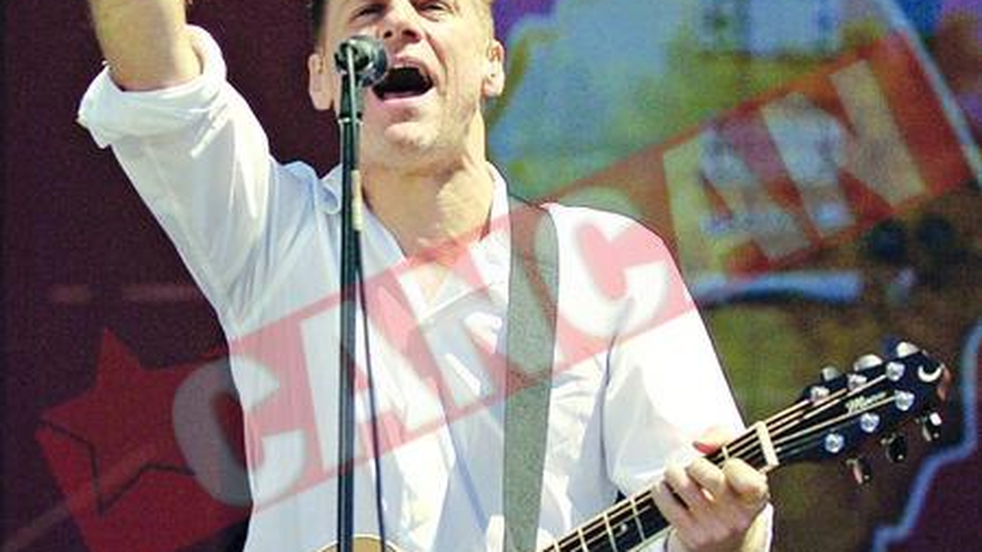 Bryan Adams, hartuit de doi romani