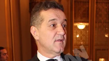 Gigi Becali: Trebuie sa-l salvam pe Florin Costea, sa-l facem mare fotbalist”