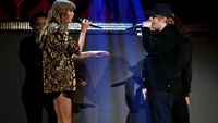 Ed Sheeran, noi detalii din relația sa cu Taylor Swift. Cum a aflat depre logodna cântăreței americane
