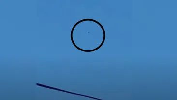 Bărbatul care ar fi filmat un OZN în formă de cub, declaraţii neaşteptate: Originea obiectului este din altă lume sau o tehnologie guvernamentală secretă