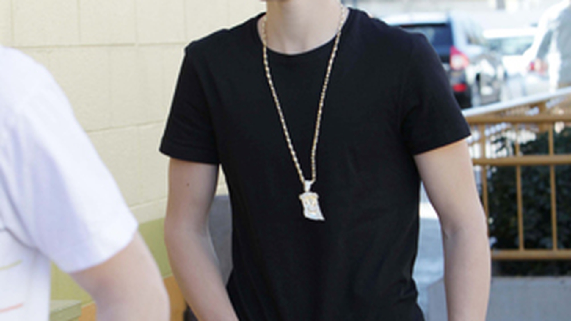 Justin Bieber vrea sa fie noul Michael Jackson! Se crede deja "Prince of Pop"!