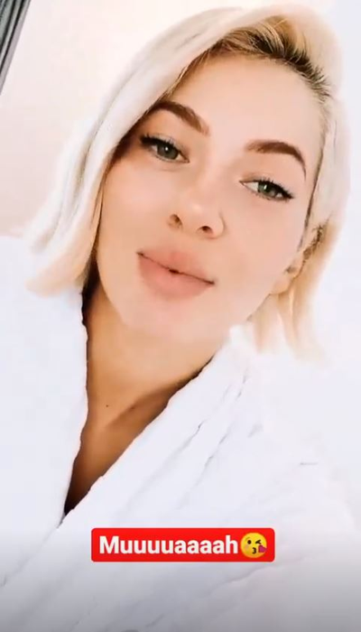 Lidia Buble, pozată în timp ce era pipăită într-o zonă intimă! Cum a reacționat vedeta după ce imaginea a devenit publică