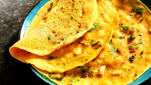 Ce pun japonezii în omletă. Ingredientul secret care o face pufoasă