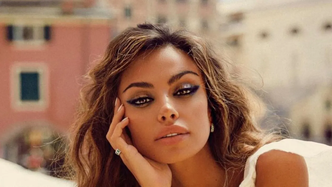 Încă un rol principal pentru Mădălina Ghenea. Va juca alături de Ed Westwick, în filmul “Deep Fear”. “Abia aștept, este o onoare”