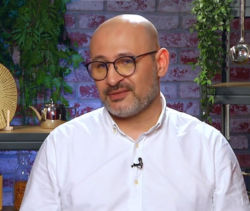Cum a ajuns Lucian Ioan, concurentul de la ”Chefi la cuțite”, să gătească pentru Regina Elisabeta: ”Nu am avut voie să spun nimănui”