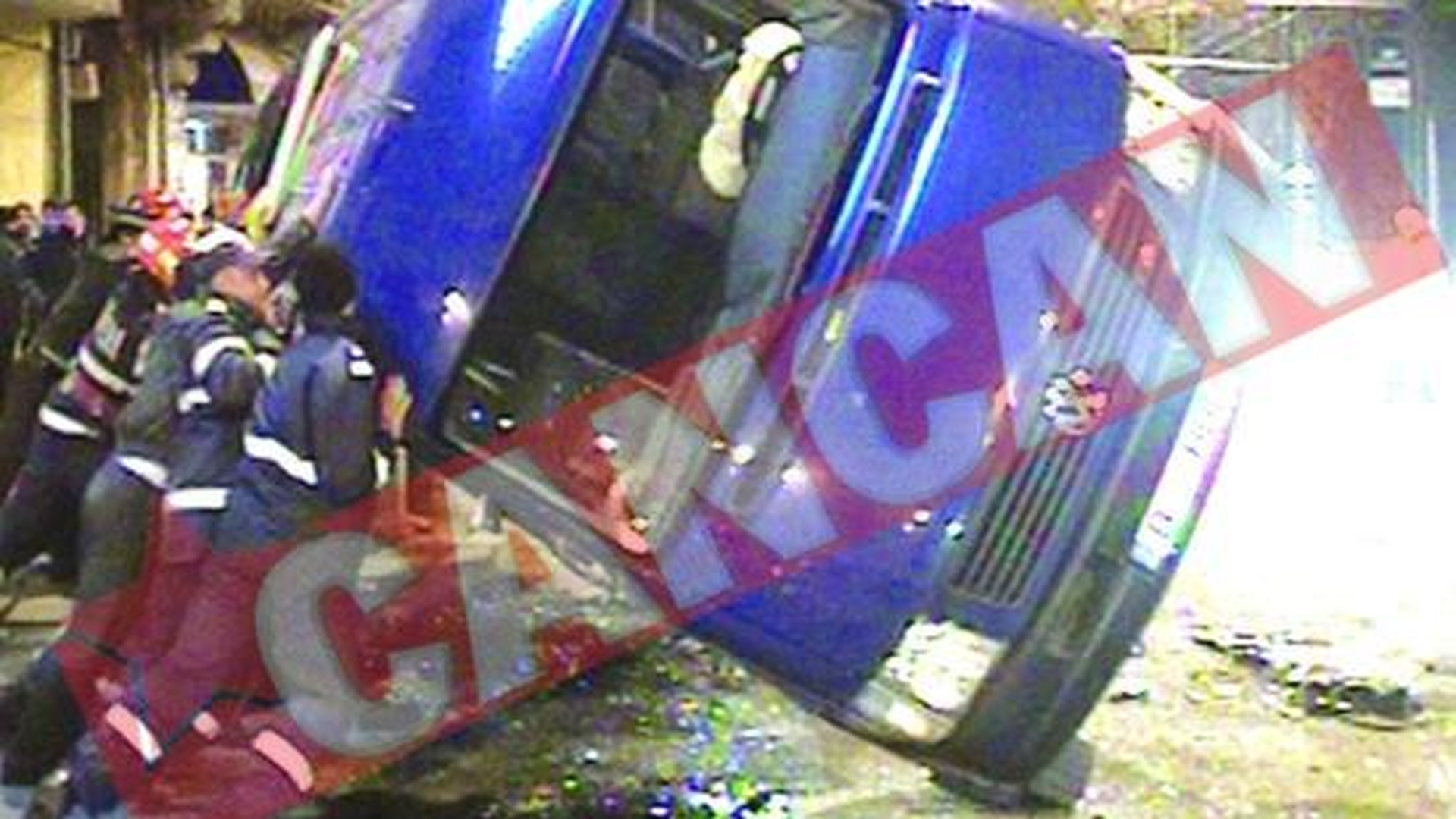 Microbuz SRI, rasturnat in Capitala