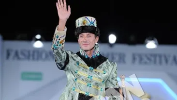 Radu Mazare, model pentru iubita lui. Catalin Botezatu a colaborat cu Roxana Mihalache la Fashion Summer Week