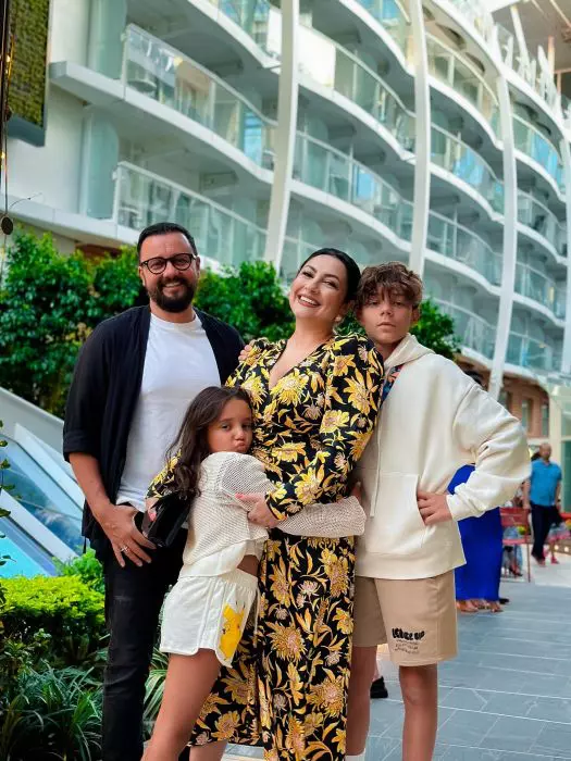 Andra și Cătălin Măruță și-au luat copiii și au plecat într-o binemeritată vacanță / foto: Instagram