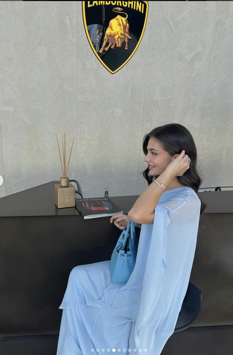 Andreea Bostănică, tratată ca o regină! Tânăra de 20 de ani a primit cadou de 300.000 de euro