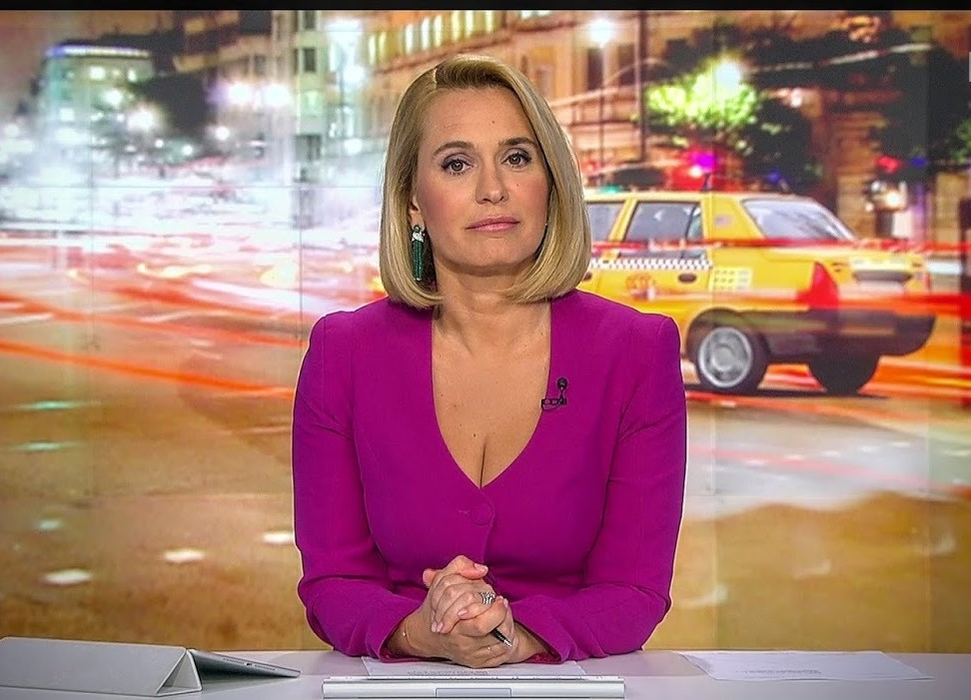 Andreea Esca, super-prezentatoarea PROTV