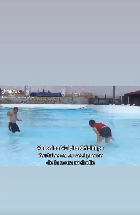 Vulpița, jignită după ce a mers la o piscină din București! Cum a reacționat și cum s-a îmbrăcat invitata specială a prezentatoarei Mirela Vaida | VIDEO