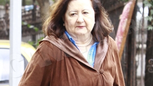 A pierdut vila familiei, iar acum… Mama Oanei Roman, în pragul disperării!