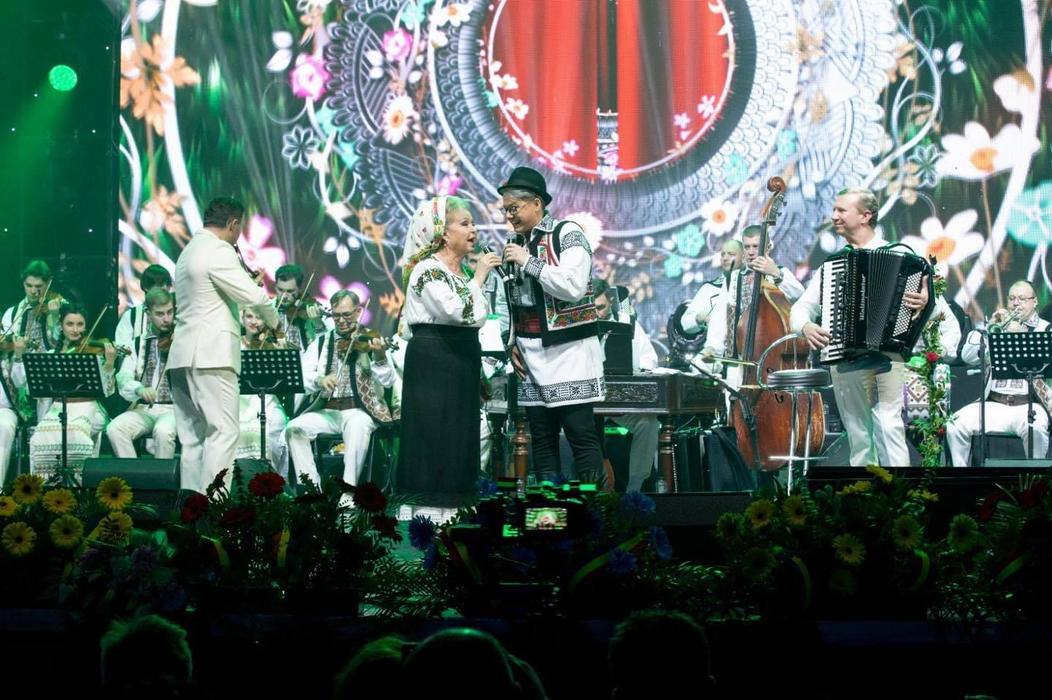 Revelion la Sala Palatului cu Fuego și Fratii Advahov, la TVR 2!