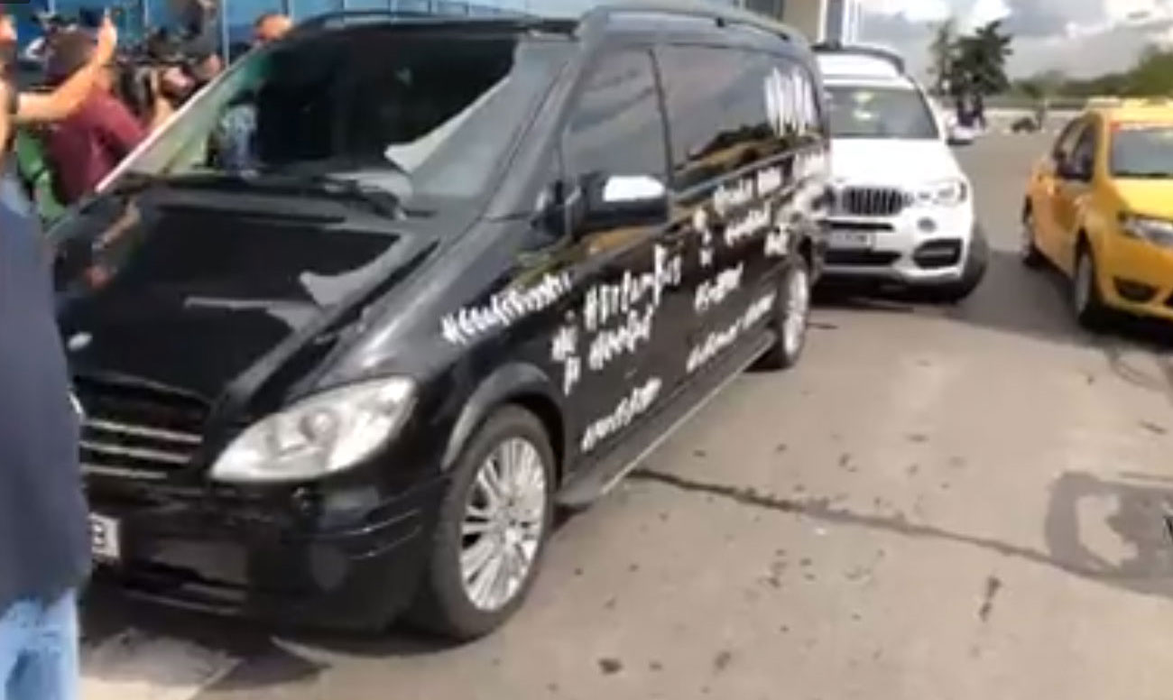 Paris, la sosirea în România