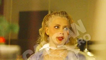 Iulia Vantur si-a facut ordine in viata si in cap. S-a relaxat la coafor!