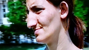 Ţi-o mai aminteşti pe NADIA, femeia numită "VRĂJITOAREA" de la "Frumuseţe pe muchie de cuţit"? Cum arată la şapte ani de la terminarea emisiunii 