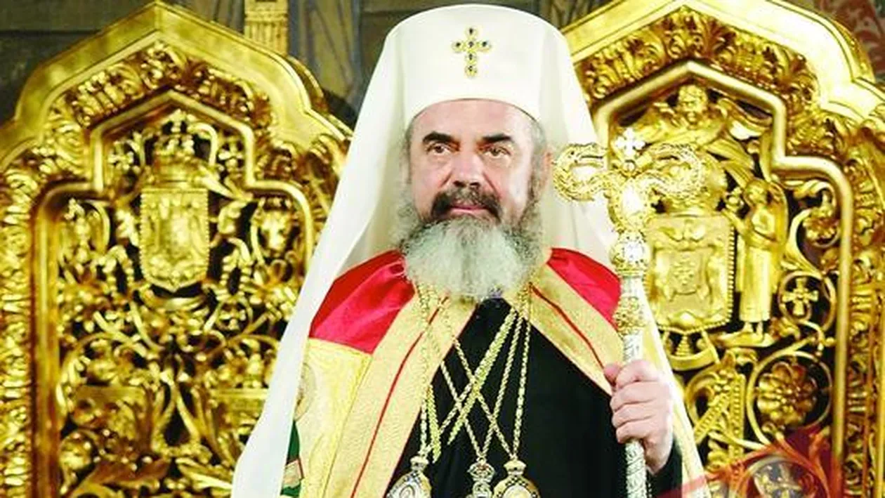 Cel tarziu in Joia Mare, P.F. Daniel urca dealul Patriarhiei