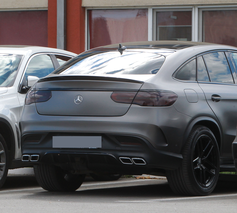 Dennis Man și-a cumpărat un Mercedes-AMG GLE 43 4MATIC de 100.000 de euro, de care este foarte mândru