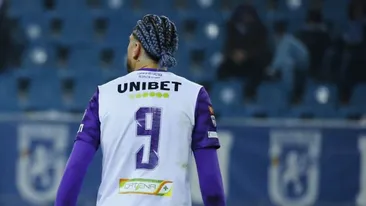 Portretul unei antreprenoare care joacă ofensiv în business, în timp ce soțul ei marchează pe teren