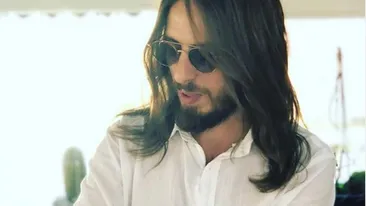 Îl recunoaşteţi? E vedeta unui show Pro TV de mare audienţă, ce revine în forţă! Şi-a schimbat look-ul cât timp a stat departe