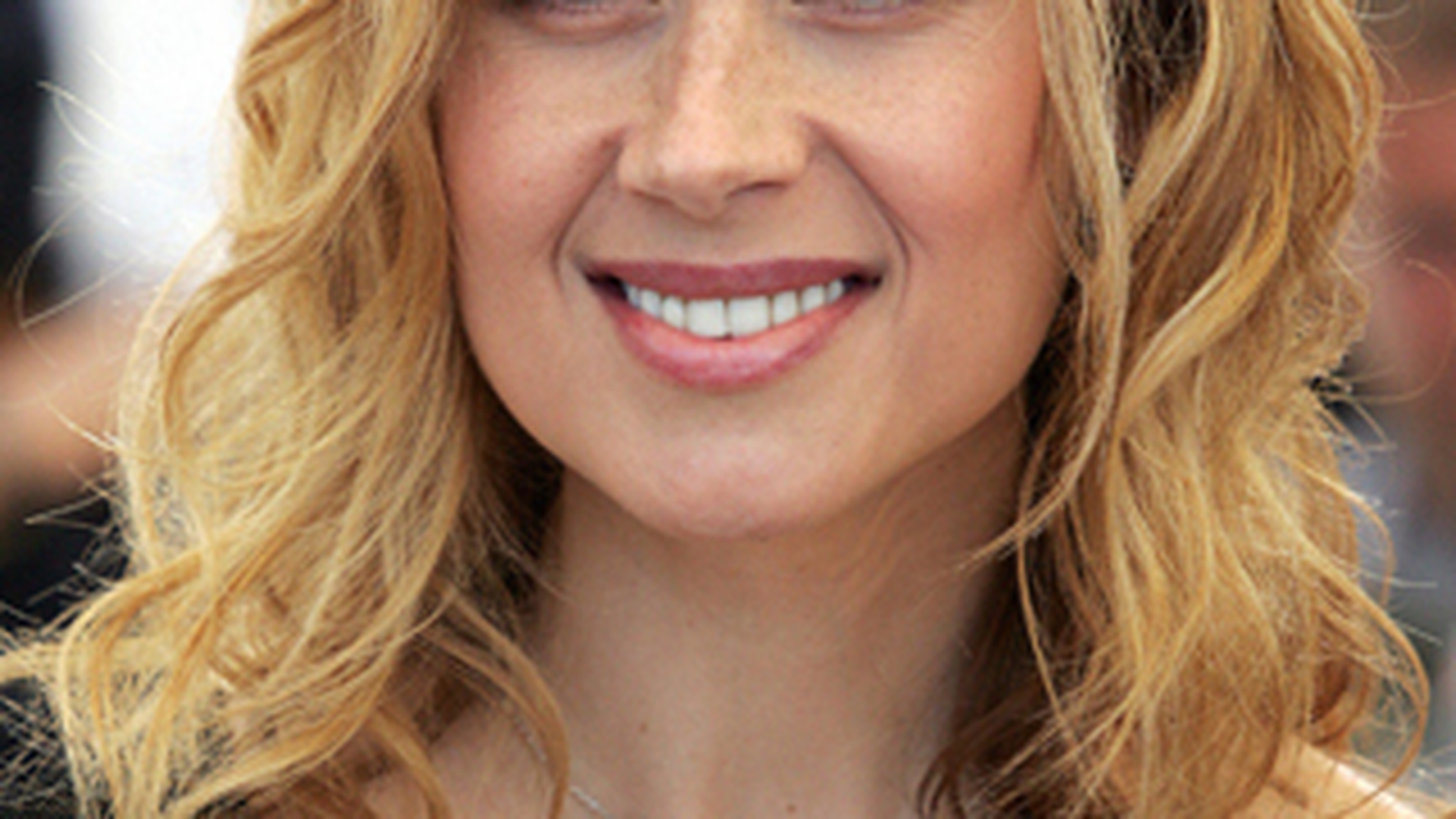 Lara Fabian a suplimentat concertele din Romania! Biletele la primul show s-au vandut ca painea calda