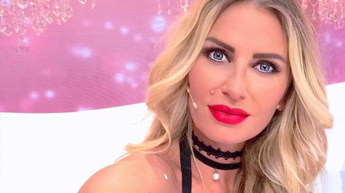 ANDREEA BĂNICĂ, acuzată că a plecat fără să plătească la hotel! 