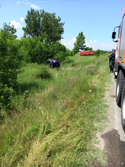 Dubă a jandarmeriei, implicată într-un accident grav pe DN6. Șoferul vinovat a făcut infarct la volan