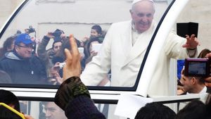 Dialog spumos între Papa Francisc și un grup de preoți mexicani: ”Știți de ce am nevoie pentru genunchiul meu? De puțină tequila”