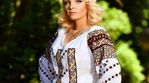Primele imagini cu Maria Constantin după ce s-a aflat că s-a despărţit de Marcel Toader! Cum a fost filmată artista