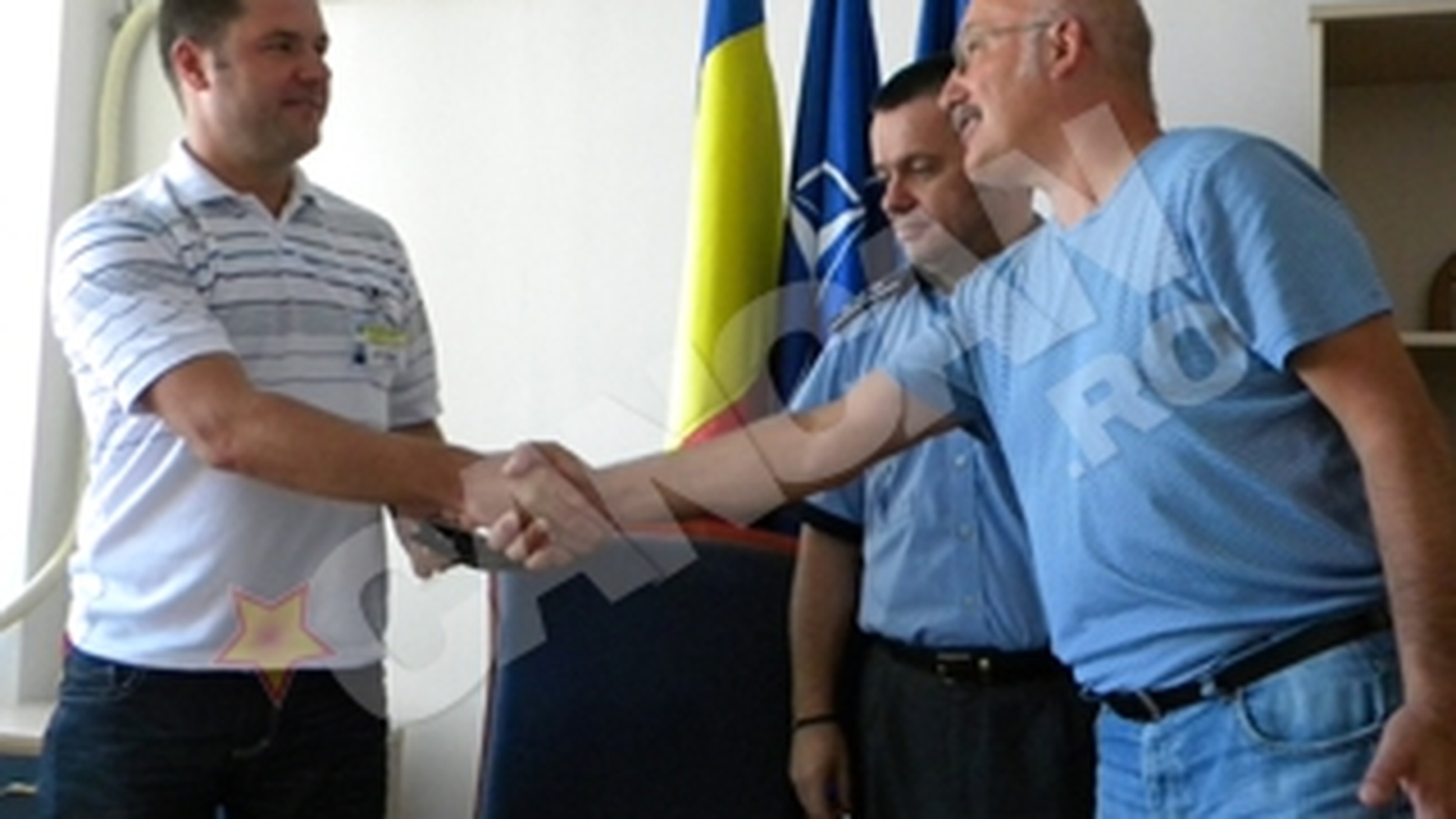 Un brasovean a fost la un pas sa rateze vacanta! Si-a recuperat de la politie portofelul uitat pe plafonul masinii