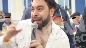 VIDEO Florin Salam, sfasiat de durere la o nunta, cand canta despre sotia sa. “A fost ultima data cand am cantat piesa asta!”