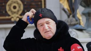 Ce pensie are Gigi Becali, de fapt. Suma ireală pe care a primit-o după doar o lună în Parlament: ”Ce-mi dați, bă, atâția bani?”