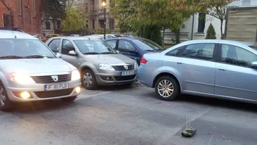 Varianta liliputana! Cum s-a blocat traficul la repetitiile pentru mini-parada de 1 decembrie!