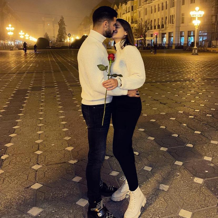 Iancu Sterp alături de iubita lui, Denisa (Sursă: Facebook)