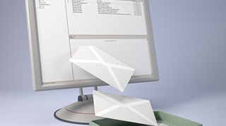 Nu te asteptai la asta! E-mailurile polueaza la fel de mult ca o masina!