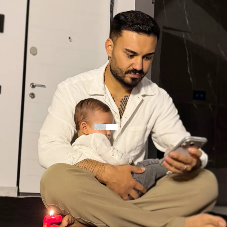 Jador și-a arătat copilul, dar spune că băiețelul ar fi primit bullying