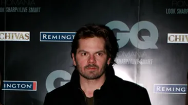 Florin Piersic Jr. ia peste picior actritele de la Teatrul National! Vezi cum face misto de Florentina Tilea