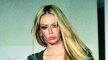 Jenna Jameson si-a scos silicoanele