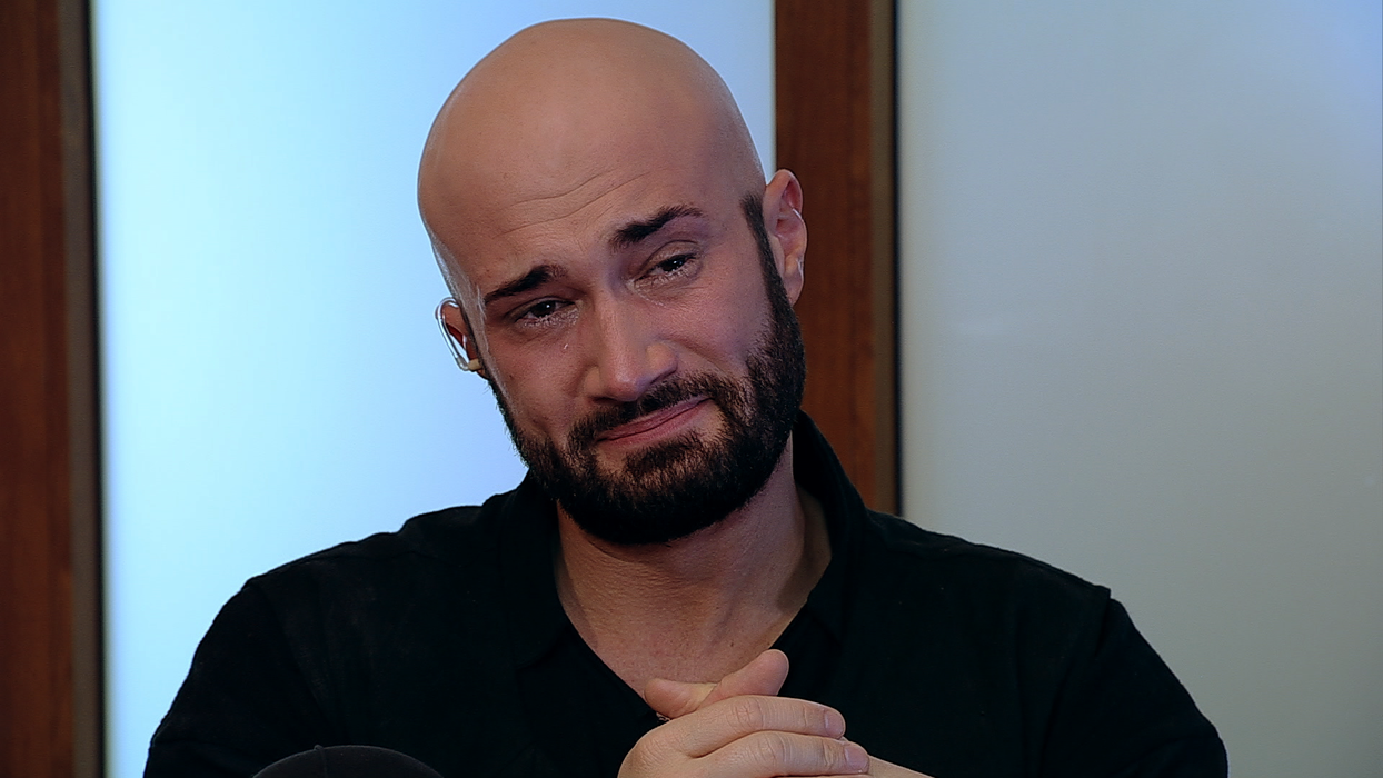 Mihai Bendeac, copleșit de emoții, ”X Factor”: ”Nu mai vreau să fiu Bănică. E înspăimântător de greu!”