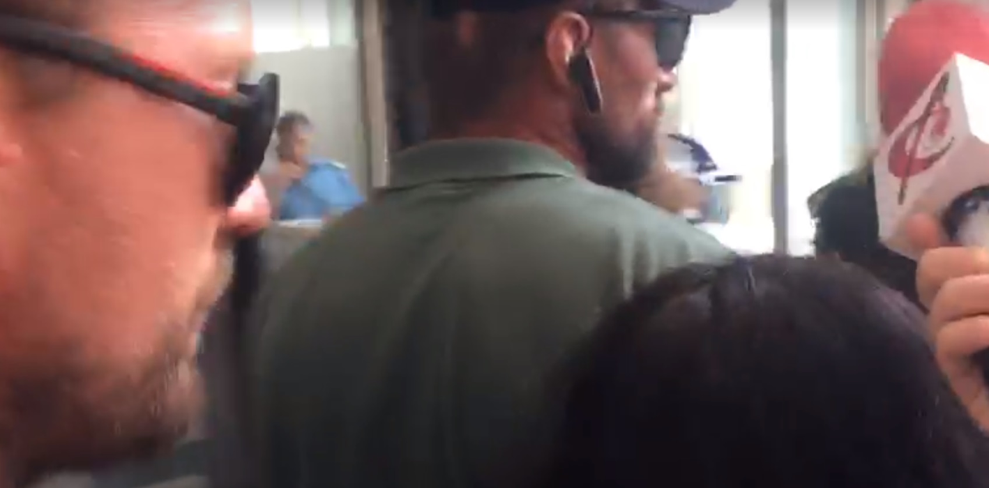 Soţia şi copiii lui Gheorghe Dincă au ajuns la sediul DIICOT pentru audieri! Primele imagini cu familia criminalului din Caracal