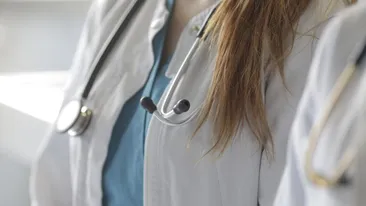 De aici a plecat mega-scandalul de la Suceava! Mesajul audio al unui medic: ”Îți scuipa ăla-n față, nu-ți scuipa…” 92 de infectați, spitalul a fost închis