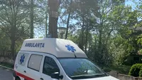 Maşina primăriei... transformată în ambulanţă într-o localitate din Dolj