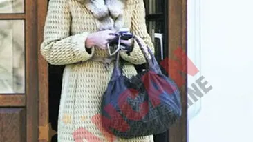 Mana rupta a costat-o 800 de euro pe Anna Lesko