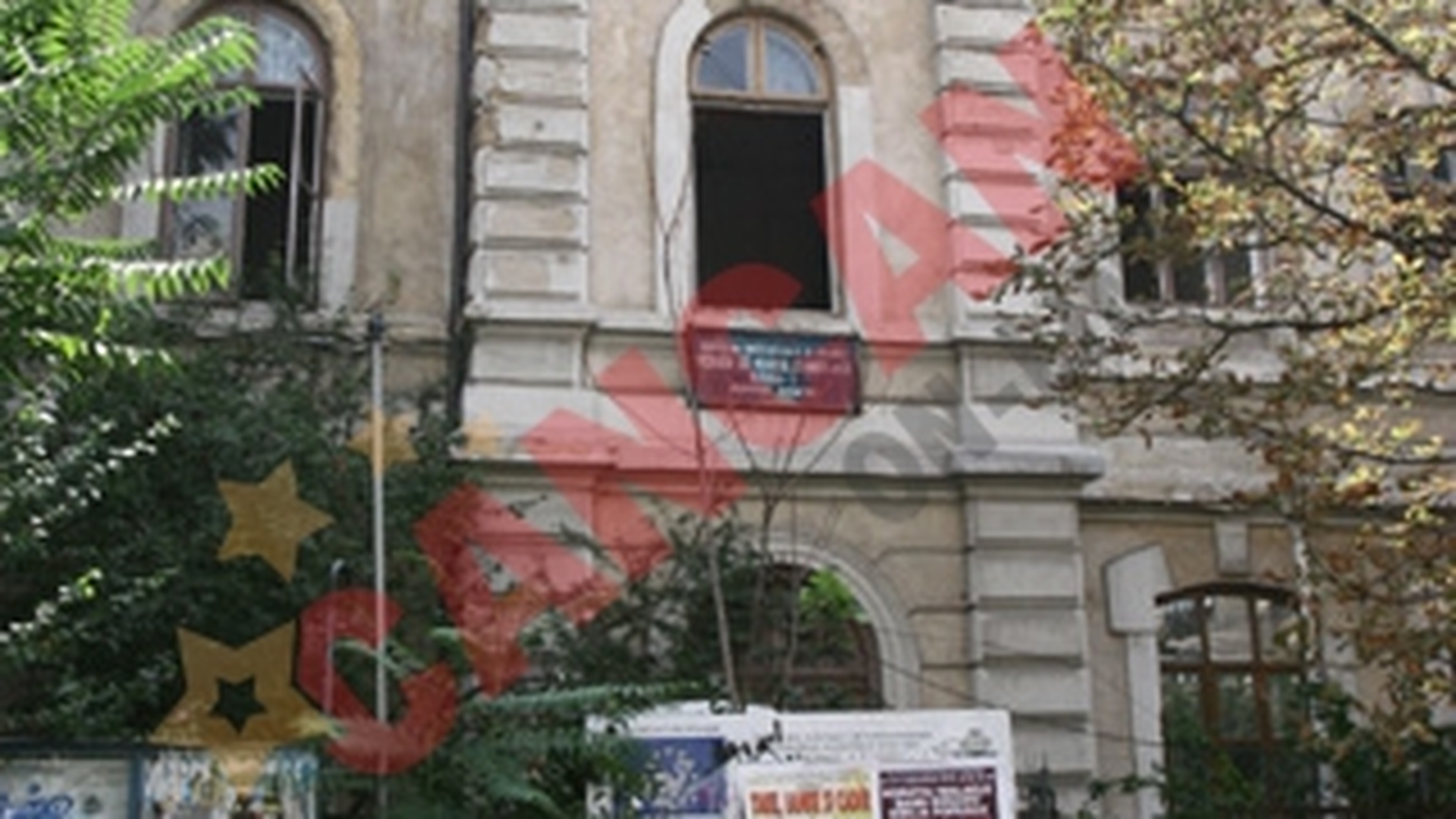 La scoala, ca pe santier
