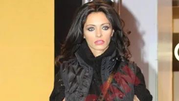 Cosmina Pasarin nu se urca niciodata la volan! Eu nu conduc, mi-e foarte frica