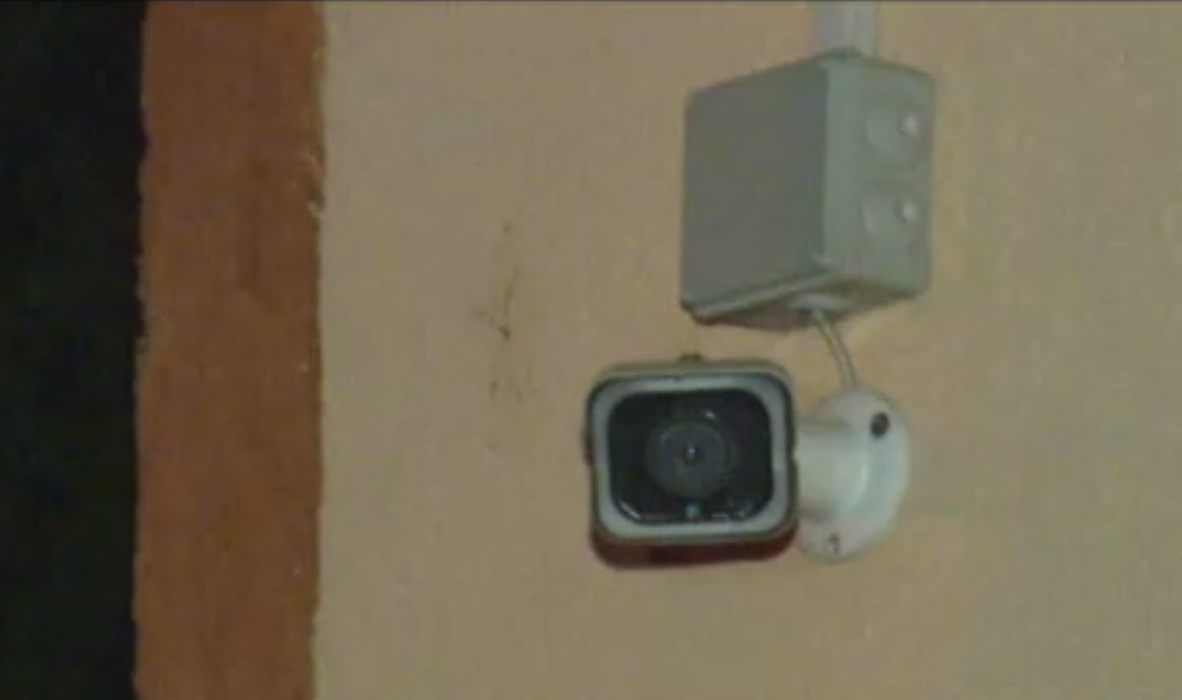 Ultimele imagini cu fetița dispărută în Dâmbovița! Cum a fost filmată de camerele de supraveghere