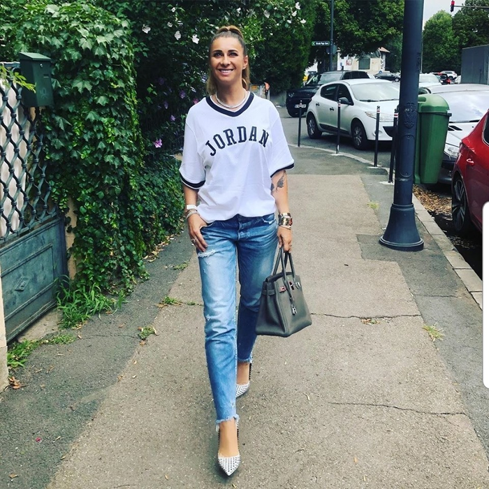 Anamaria Prodan, noi imagini incendiare. Cum a fost fotografiată impresara