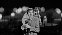 Richard O’Sullivan, starul comediilor britanice, a murit la 82 de ani. A avut o carieră de peste șase decenii